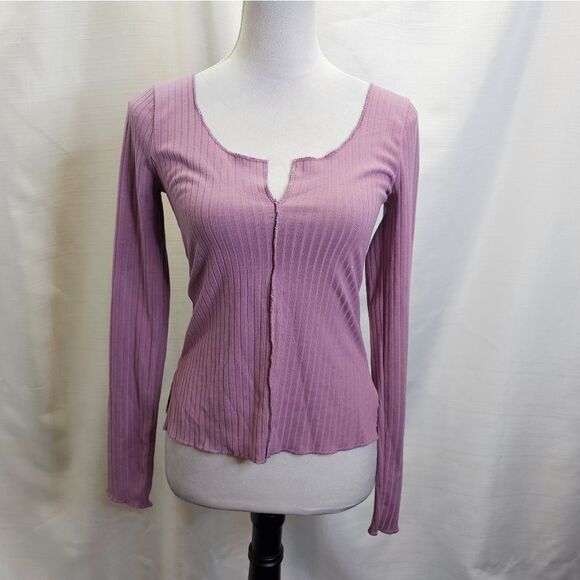 Urban Outfitters Purple Ribbed Notch Neck Top Size Small - Picture 4 of 12